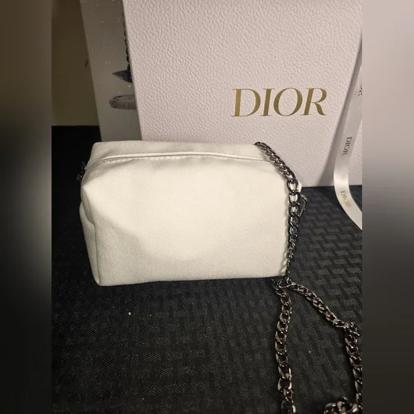 Dior White and Red Women's Bag - Picture 9 of 16